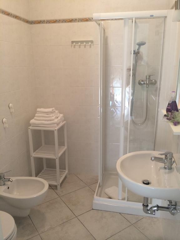 Azzurramare Bed & Breakfast Grottammare Room photo
